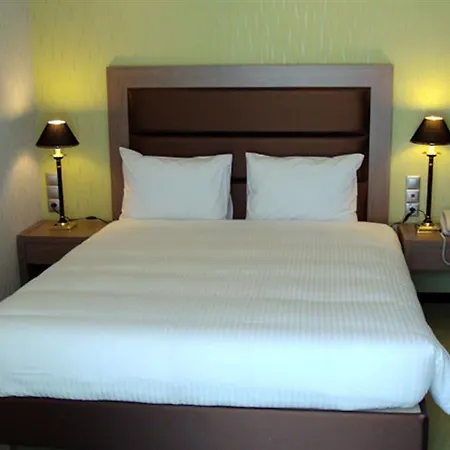 Lotus Hotel Ateny