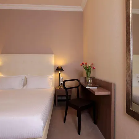 Hotel Lotus Athens
